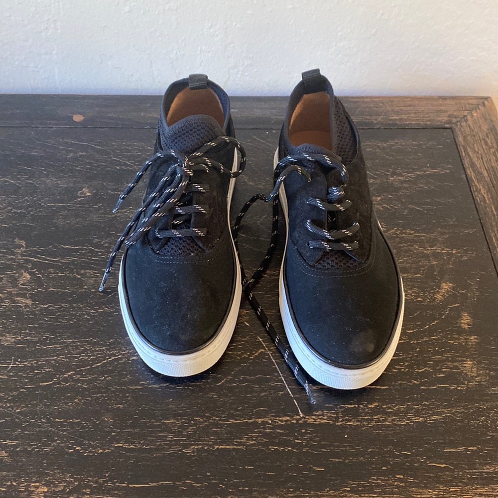Jenni Kayne black trainers size 38. Never worn.